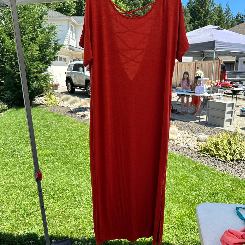 Elegant Red Maxi Dress